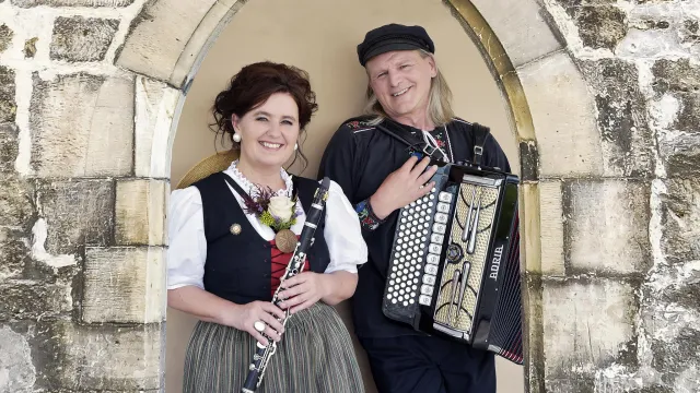 Ruth und Thomi Ruth und Thomi
