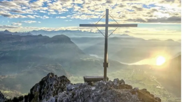 Kreuz Kreuz