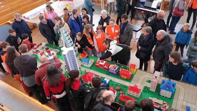 2403-LegoStadt-Abschluss-Foto Frank Lehmann (10) (Foto: Frank Lehmann) 2403-LegoStadt-Abschluss-Foto Frank Lehmann (10) (Foto: Frank Lehmann)