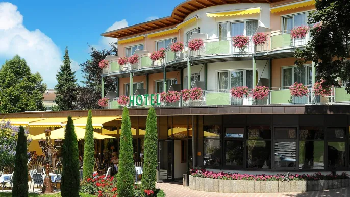 Parkhotel-an-der-Therme-2 (Foto: Parkhotel an der Therme) Parkhotel-an-der-Therme-2 (Foto: Parkhotel an der Therme)