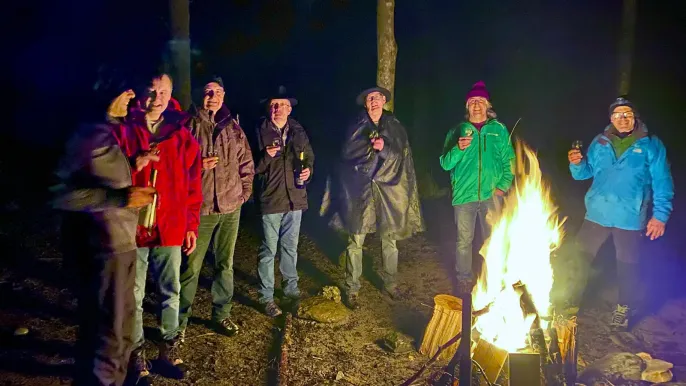 2603-Männerschweiss-Dunkel u Licht-Raclette-Foto Ralf Turtschi (Foto: Ralf Turtschi) 2603-Männerschweiss-Dunkel u Licht-Raclette-Foto Ralf Turtschi (Foto: Ralf Turtschi)