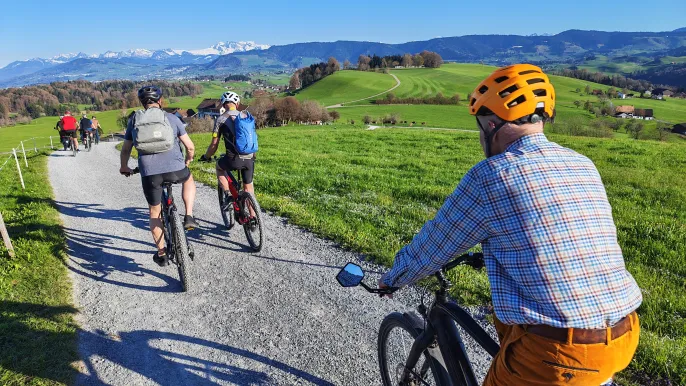 2604-Männerschweiss-Frühlingsfährtli (Foto: Frank Lehmann) 2604-Männerschweiss-Frühlingsfährtli (Foto: Frank Lehmann)