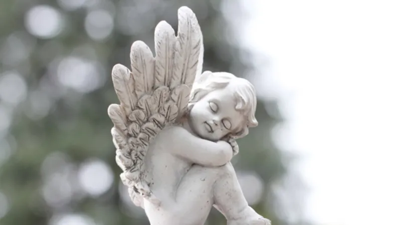 Engel (Foto: Undine Gellner) Engel (Foto: Undine Gellner)